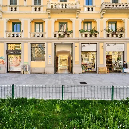 Apartment Beautiful In Tricolore Milan