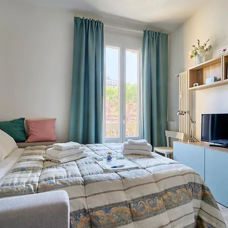 Apartment Beautiful In Tricolore *